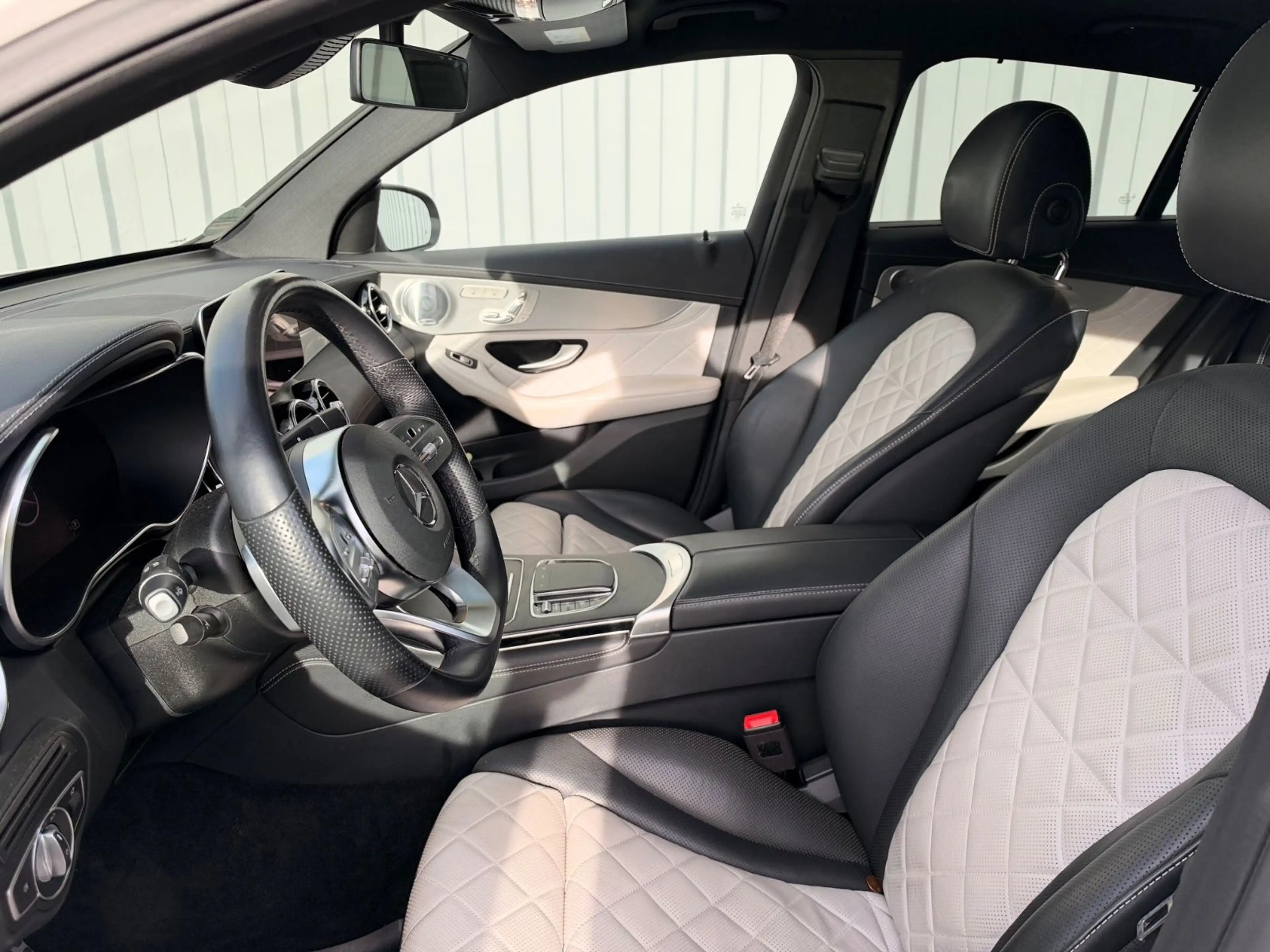 Mercedes-Benz GLC 400 *DESIGNO*AMG*BURMESTER*MEMORY*VIRTUAL* — photo 8