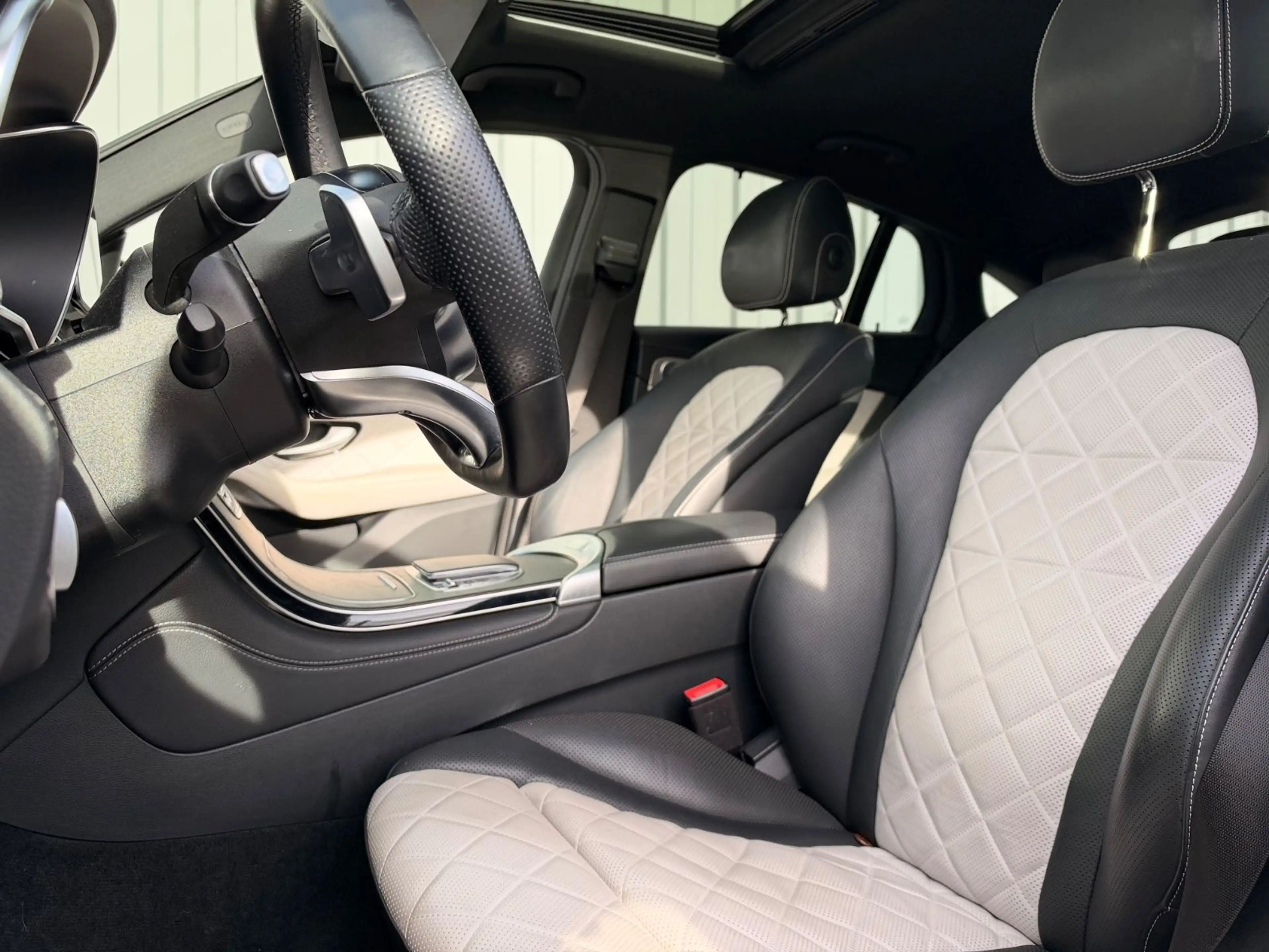 Mercedes-Benz GLC 400 *DESIGNO*AMG*BURMESTER*MEMORY*VIRTUAL* — photo 9