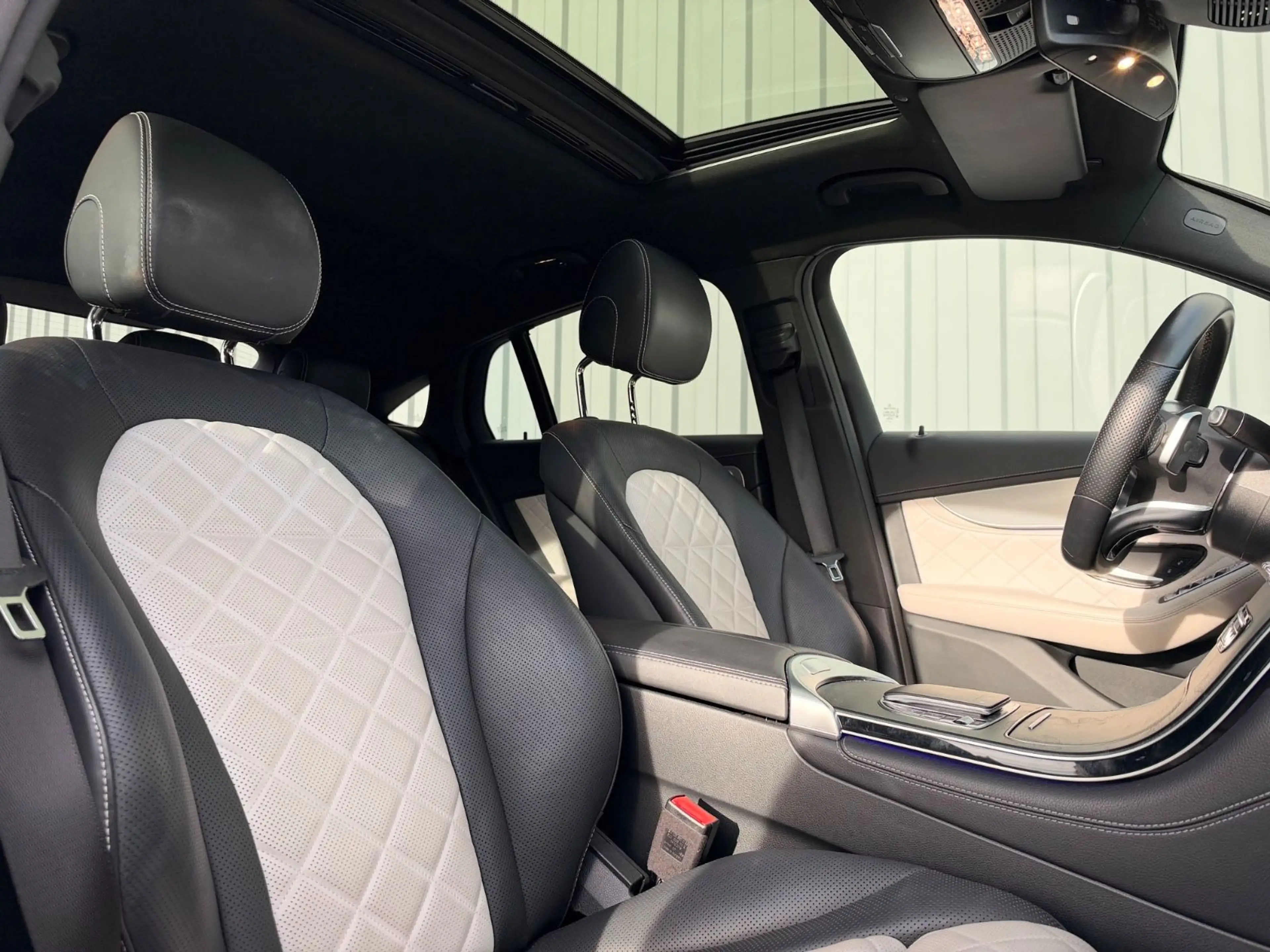 Mercedes-Benz GLC 400 *DESIGNO*AMG*BURMESTER*MEMORY*VIRTUAL* — photo 14