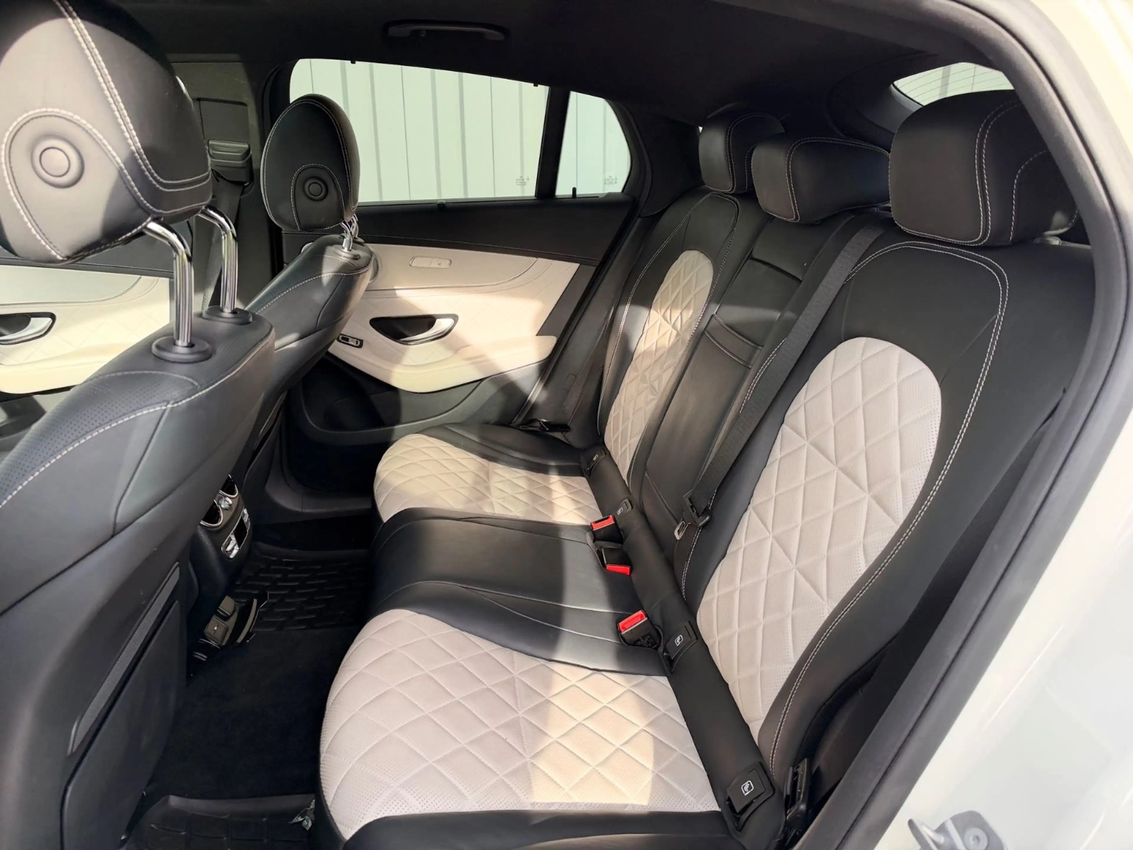 Mercedes-Benz GLC 400 *DESIGNO*AMG*BURMESTER*MEMORY*VIRTUAL* — photo 15
