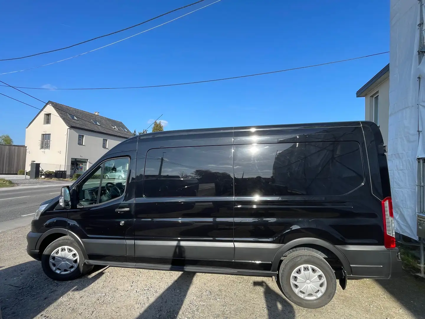 Ford Transit 350L L3 Trend Noir - 1