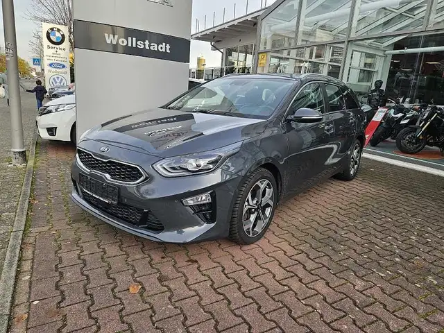 Kia Ceed / cee'd Kombilimo. 1.4 T-GDI DCT OPF Spirit