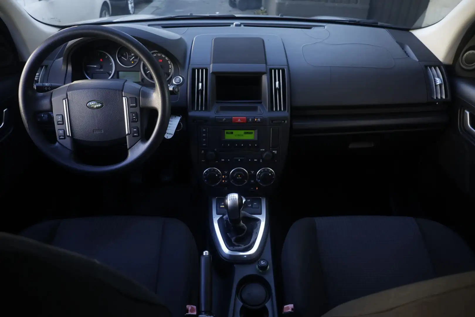 Land Rover Freelander Land Rover Freelander 2.2 TD4 S.W. HSE Unicopropr Чёрный - 2