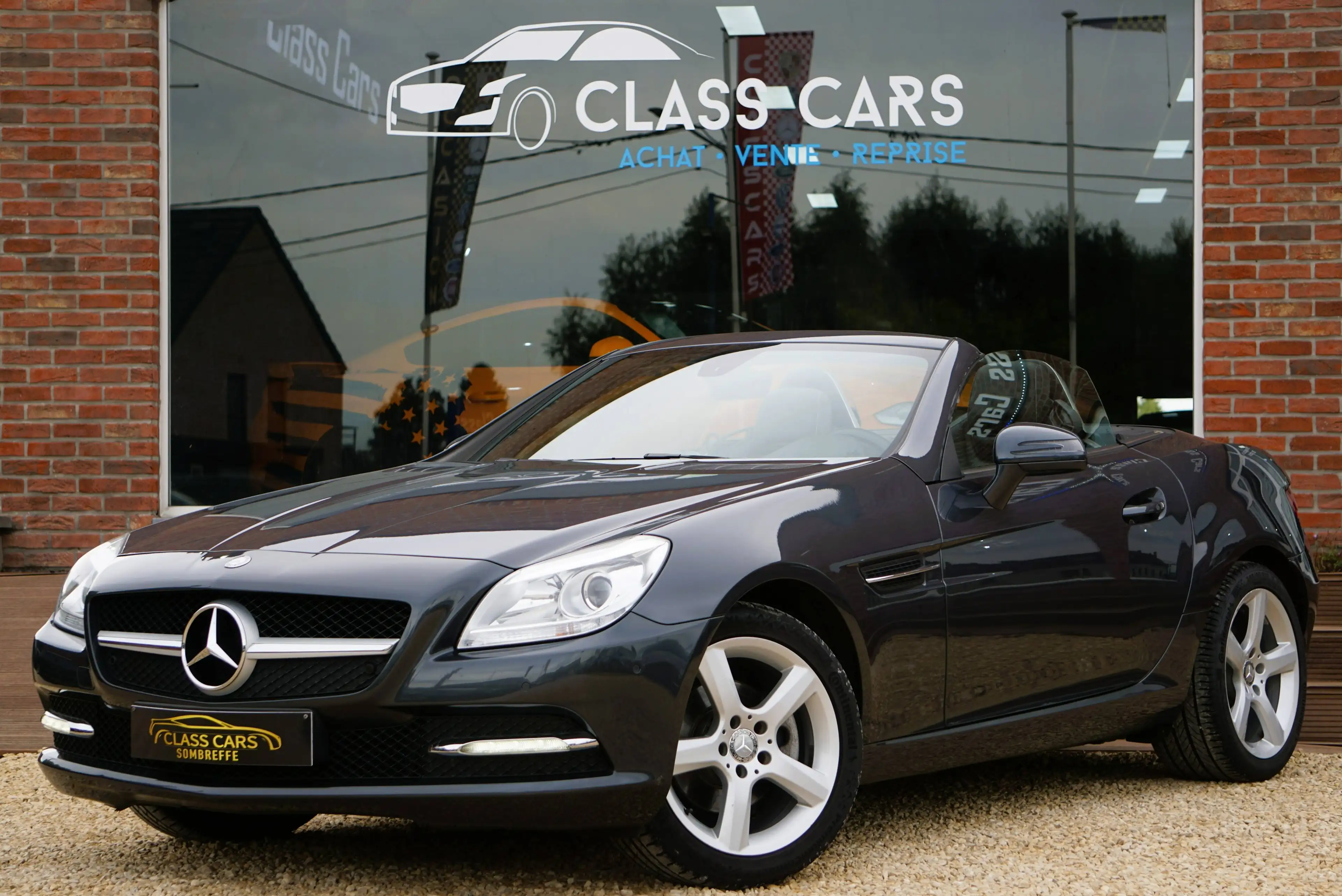 Mercedes-Benz SLK 200 BlueEFFICIENCY / 7G-TRONIC / CUIR NAPPA / NAVI / SIÈGES CHAUFFANTS / PDC / LED / AIRSCARF