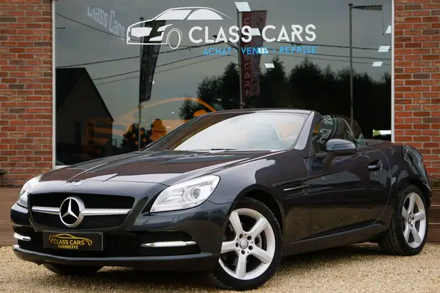 Mercedes-Benz SLK 200 TVA-BTW / 7G-TRONIC / CUIR NAPPA / NAVI / SIÈGES CHAUFFANTS / PDC / LED / AIRSCARF
