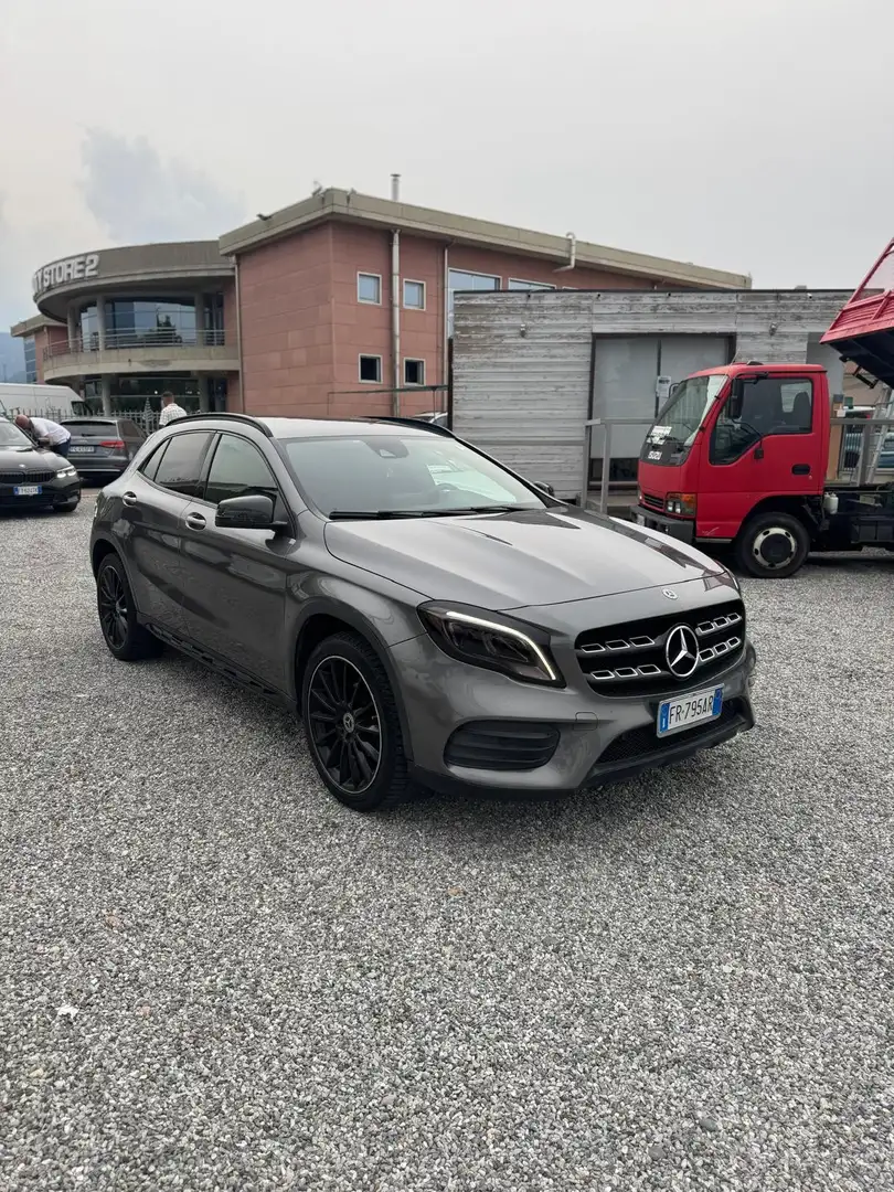 Mercedes-Benz GLA 200 d Sport auto - 2