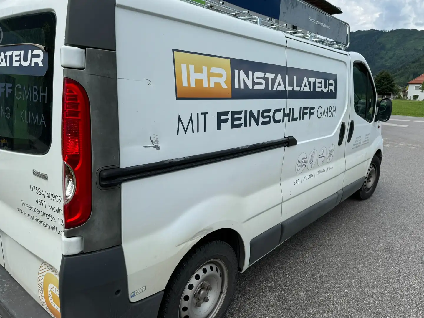 Renault Trafic Kastenwagen mit KLIMA Weiß - 2