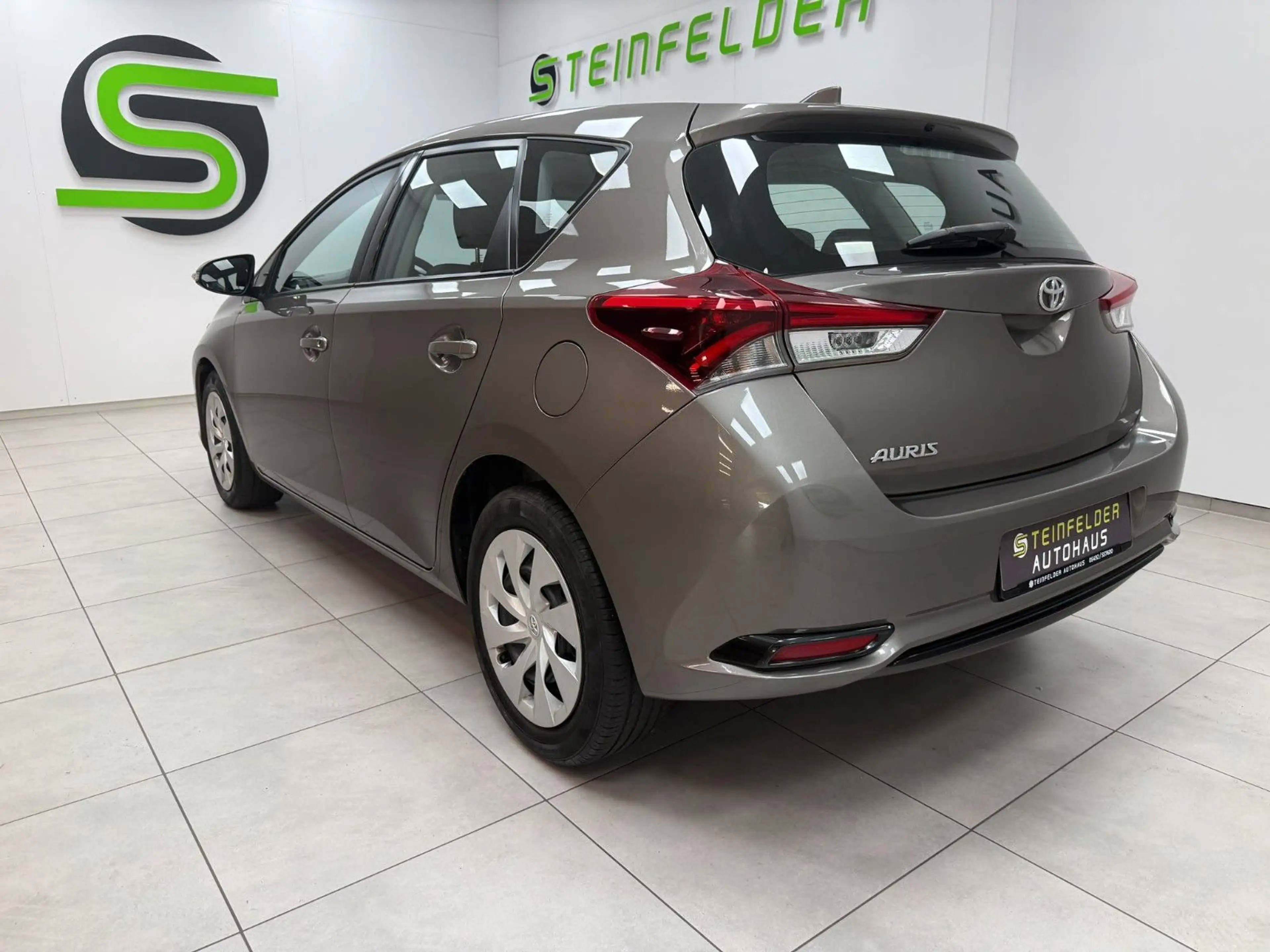 Toyota Auris 1.33 Cool / 1.HAND / SCHECKHEFT — photo 5