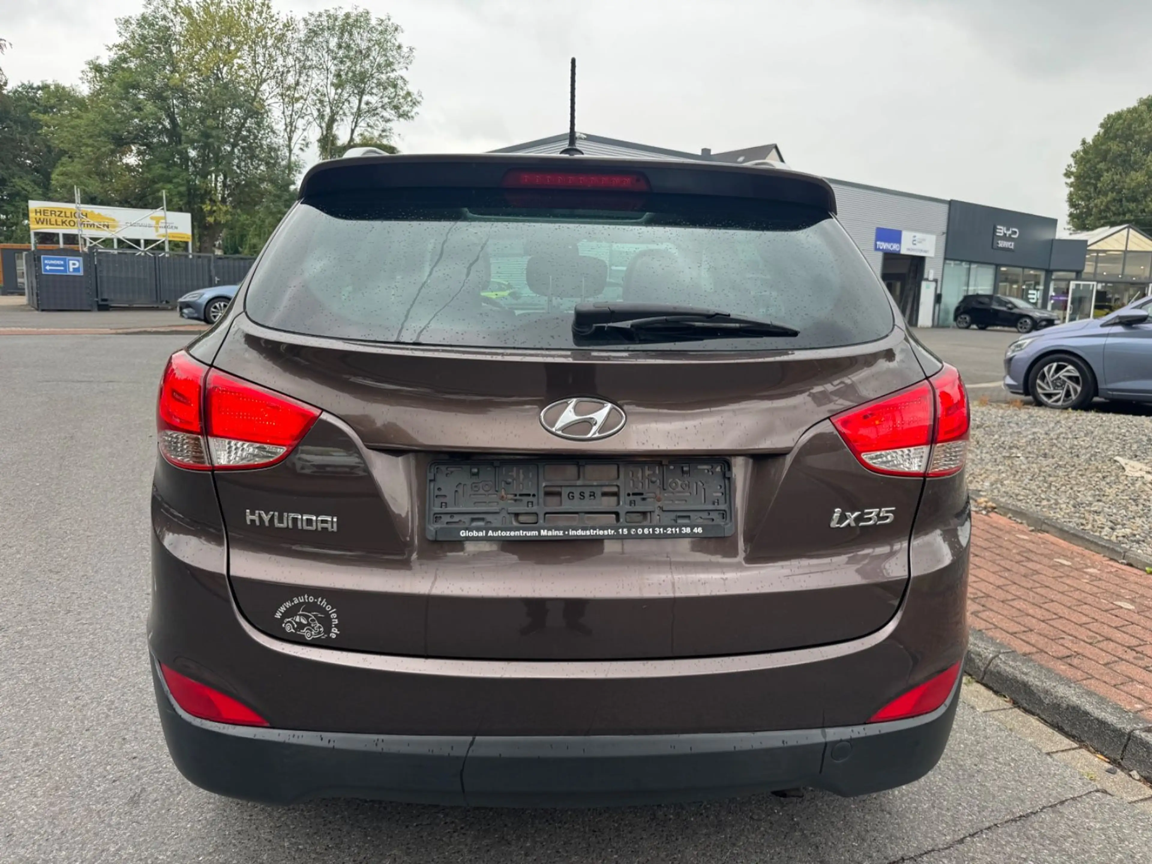 Hyundai iX35 IX35/PREM./KLIMA/AUTOM./NAVI/LEDER/PANO/R.KAM/ — photo 6