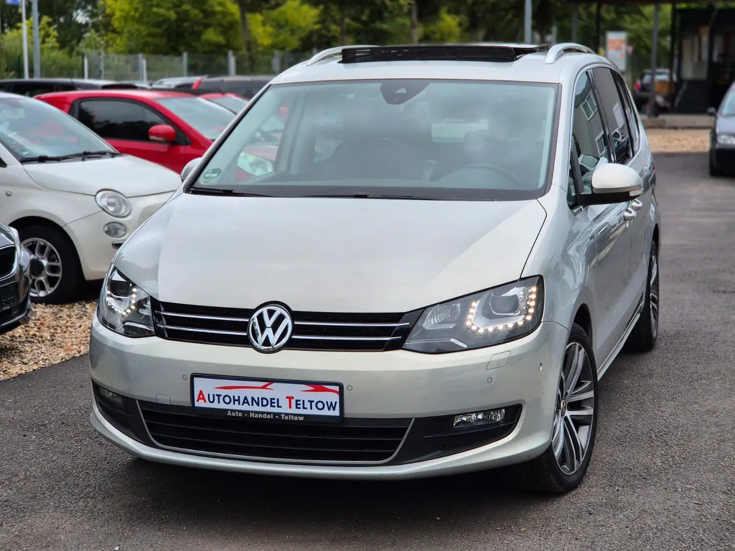 Volkswagen Sharan Life BMT *Pano *Bi-Xenon *Navi Gold - 1