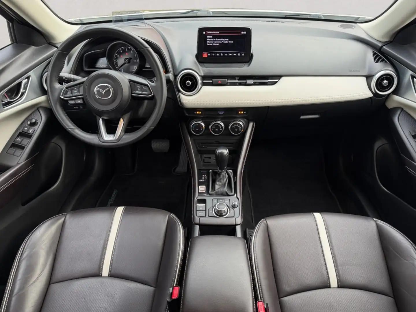 Mazda CX-3 2.0 SAG 120 SkLG Blanc - 2