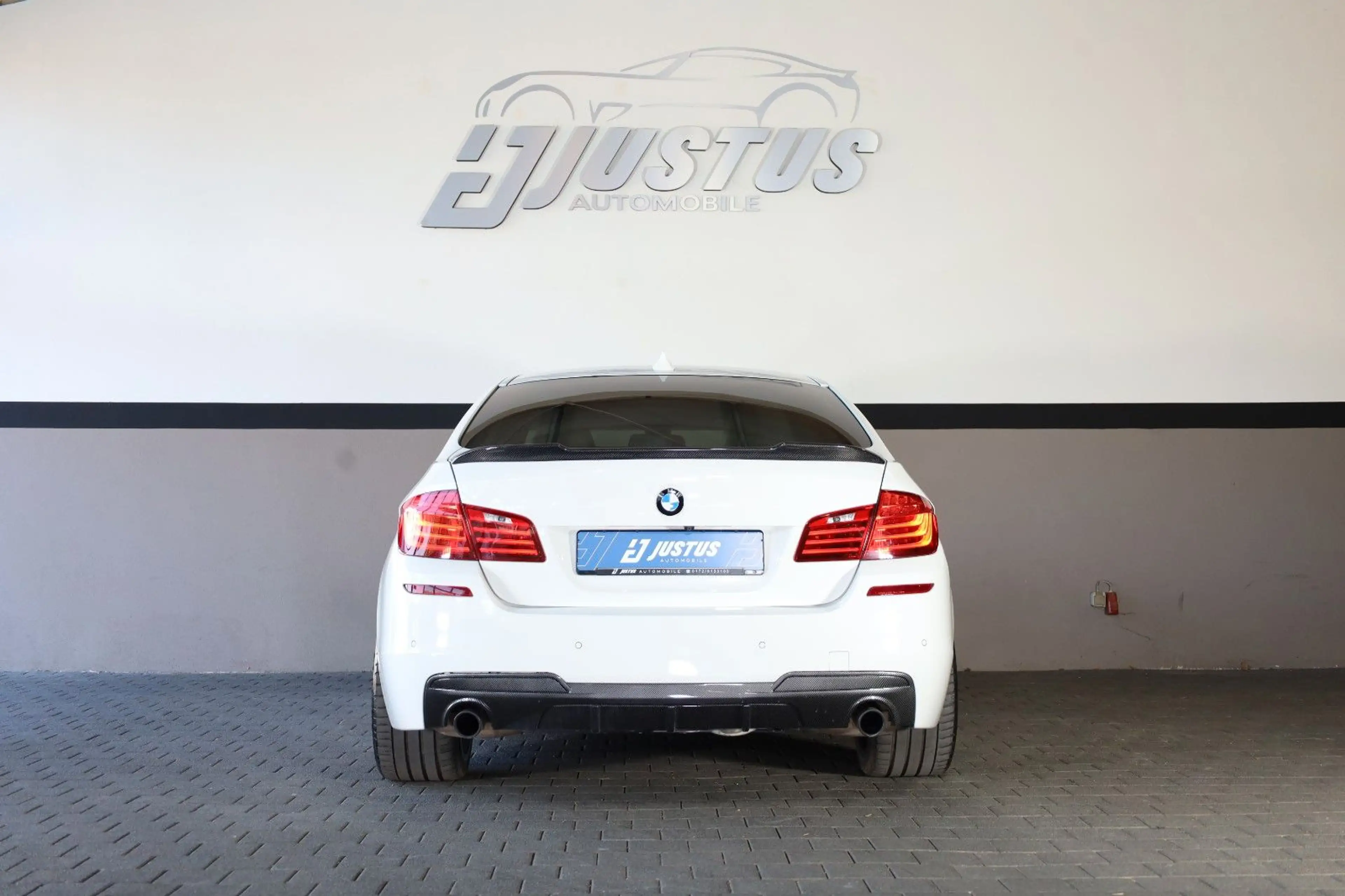 BMW 535 i xDrive/360*/HUD/B&O/4xSHZ/MASSAGE/TOTW/R19 — photo 5