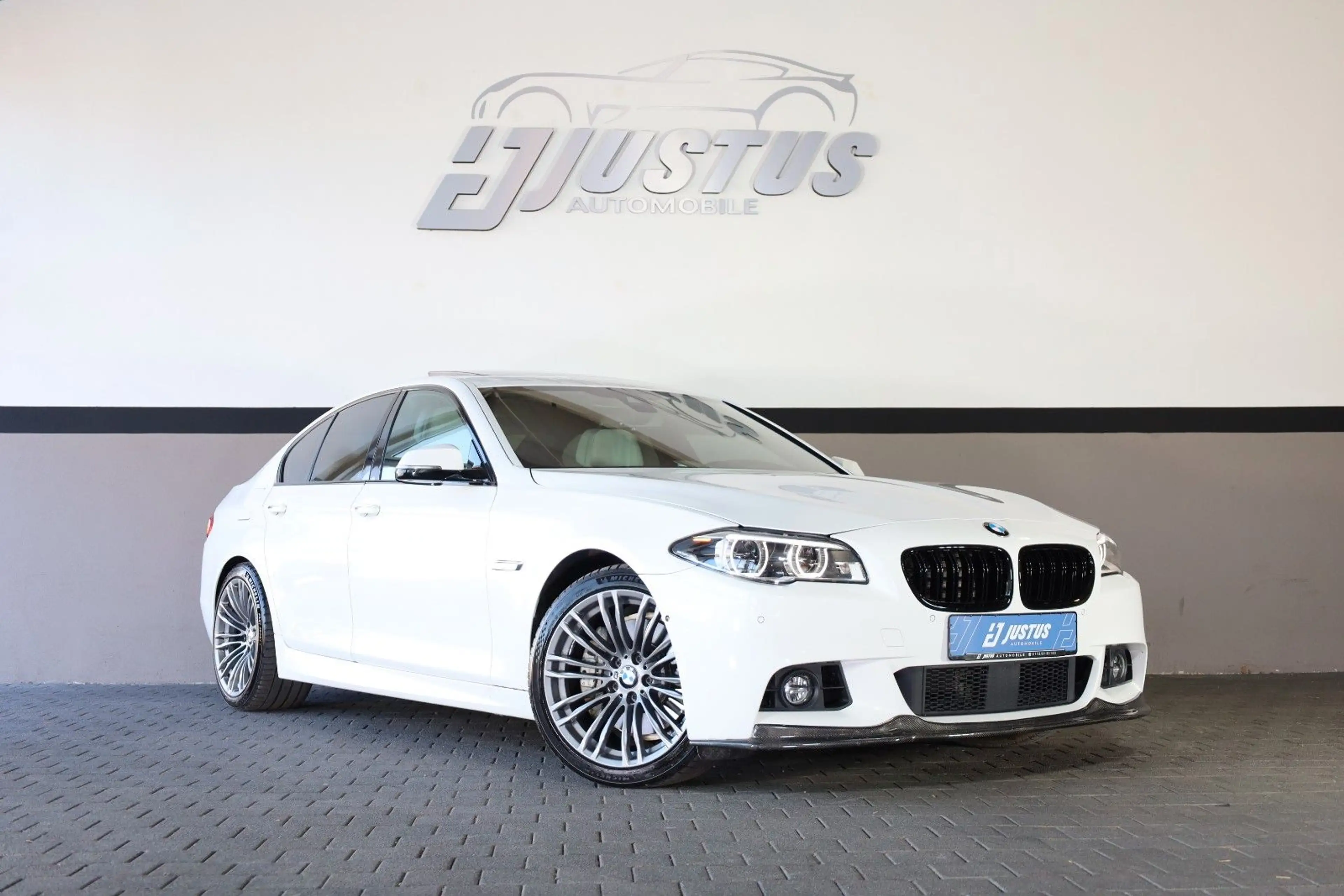 BMW 535 i xDrive/360*/HUD/B&O/4xSHZ/MASSAGE/TOTW/R19