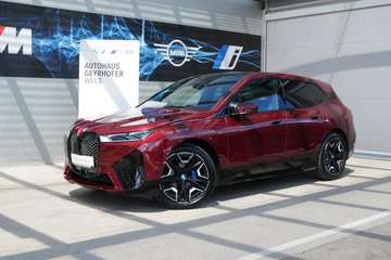 xDrive40 *Sportpaket/AHK/Pano/DA-Prof./Sitzlüftung/Adapt. LED/Soft Close/H&K Sound*