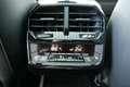 BMW iX xDrive40 *Sportpaket/AHK/Pano/DA-Prof./Sitzlüftung/Adapt. LED/Soft Close/H&K Sound* Rot - thumbnail 6