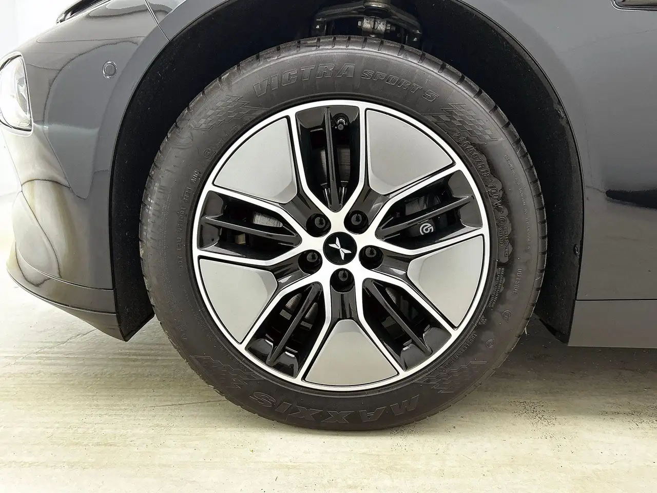 XPENG P7