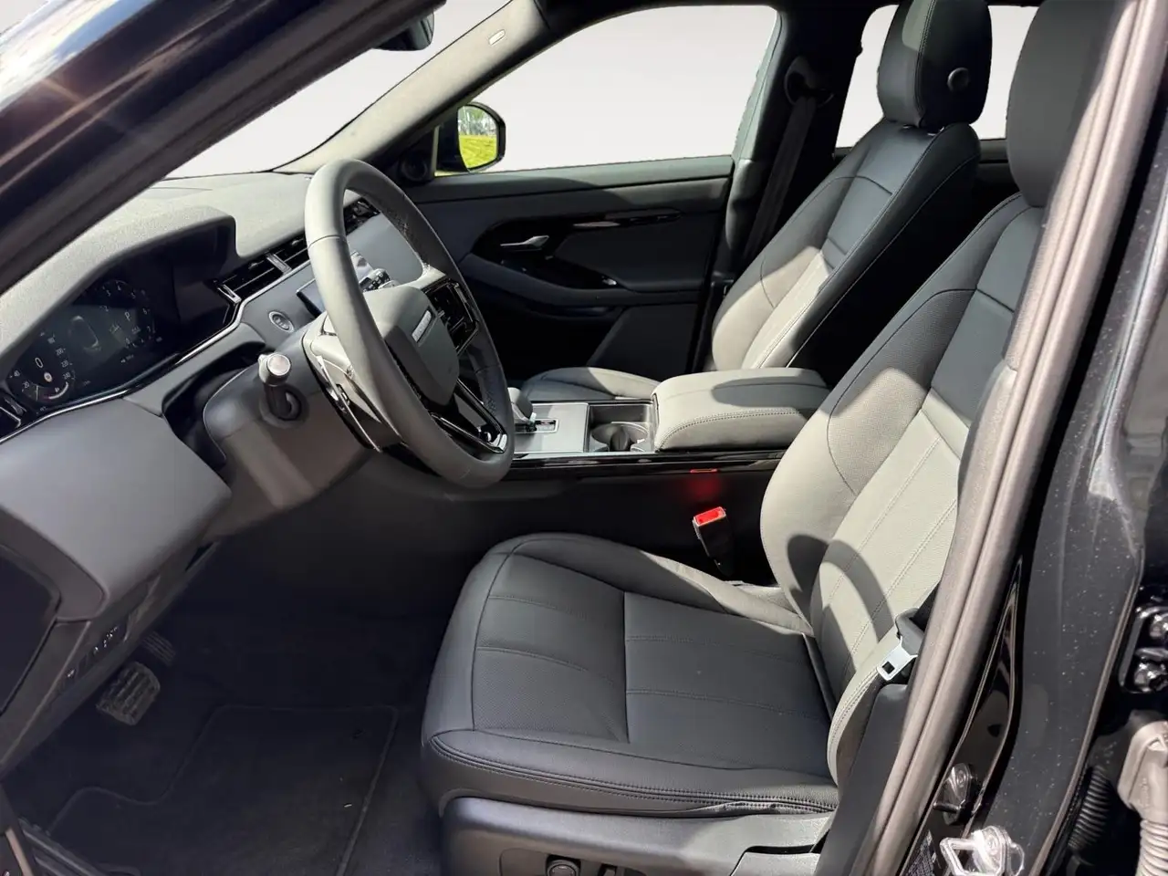 Land Rover Range Rover Evoque 2026 — фото 13