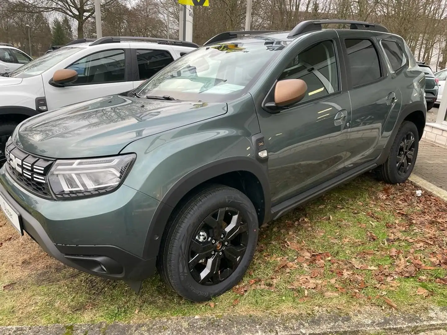 Dacia Duster TCe 150 EDC "Extreme" Groen - 1