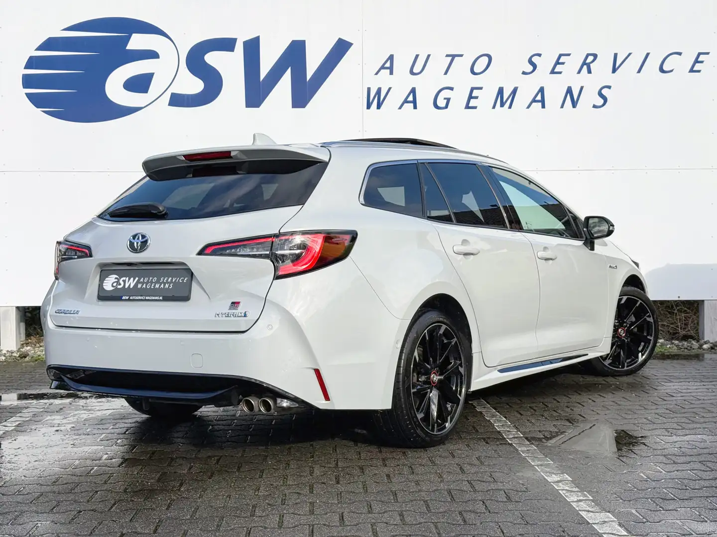 Toyota Corolla Touring Sports 2.0 Hybrid Business GR-Sport | Pano Gris - 2