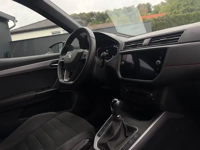 SEAT Arona view 14