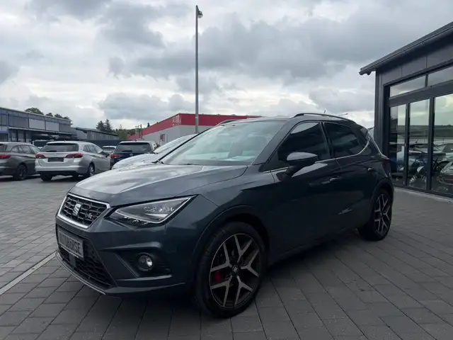 SEAT Arona view 3