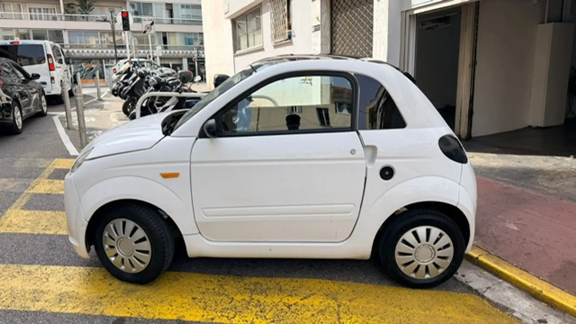 Microcar Due DYNAMIC PROGRESS Weiß - 2