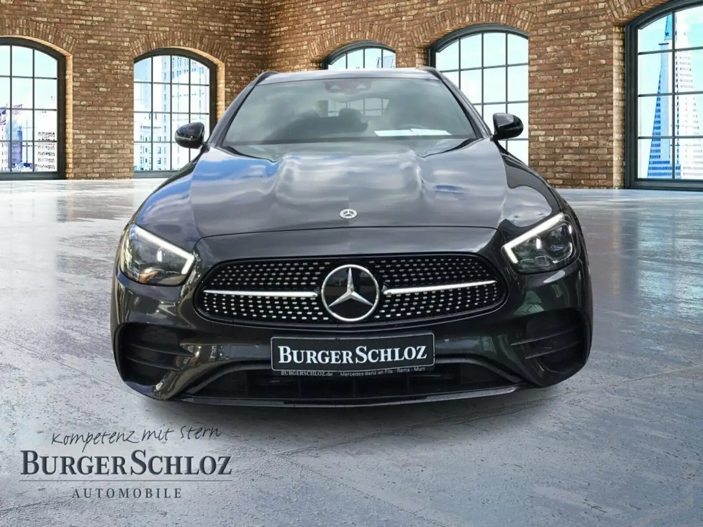 Mercedes-Benz E 300 d 4MATIC T-Modell Pano Night ACC 4xSHZ LM Grau - 2