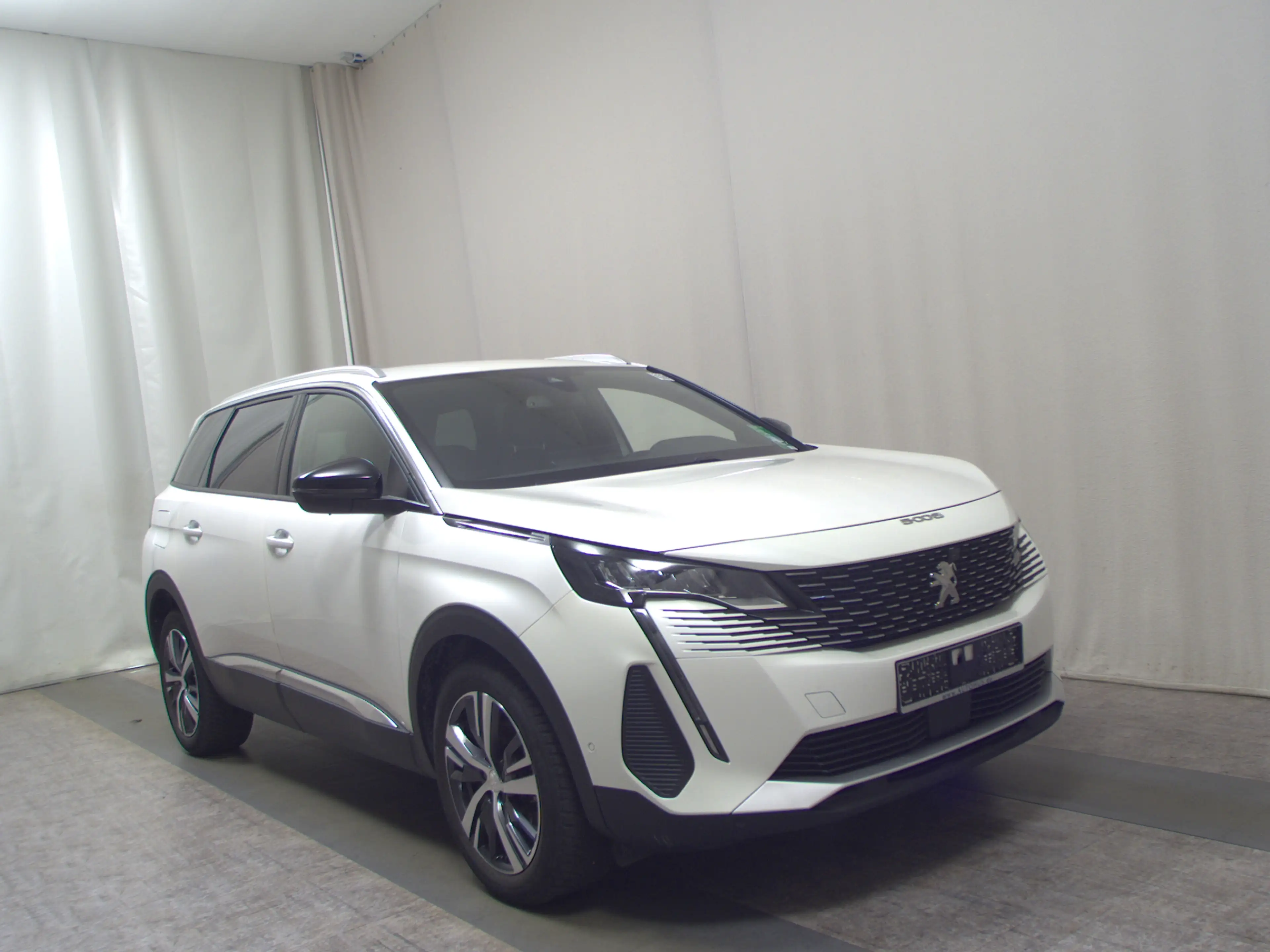 Peugeot 5008 5008 7-SITZE T-LEDER NAVI KLIMAAUT RADIO TEMPO MFL SHZ VC PDC LED RFK — photo 3