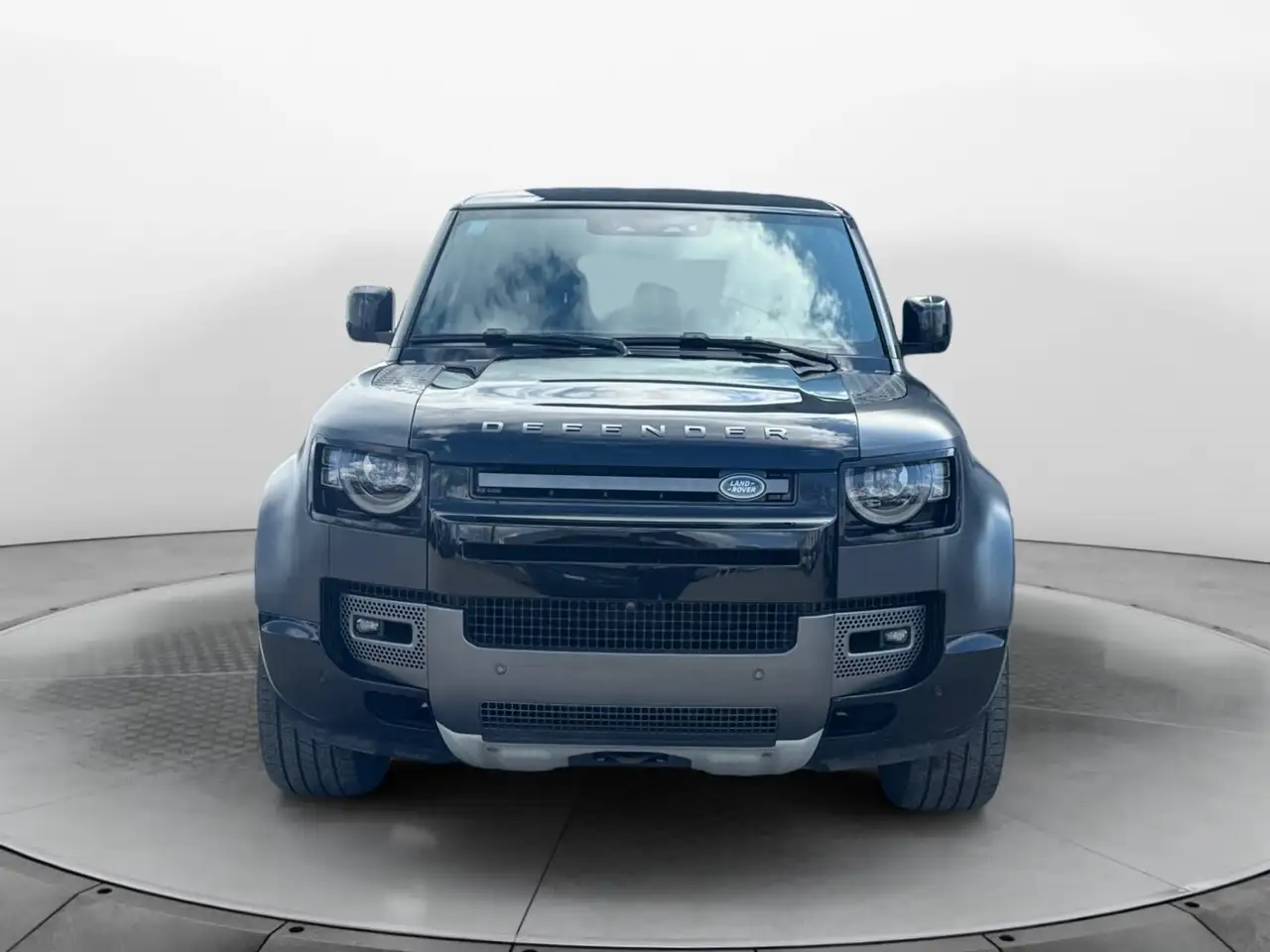 Land Rover Defender снимка Land Rover Defender