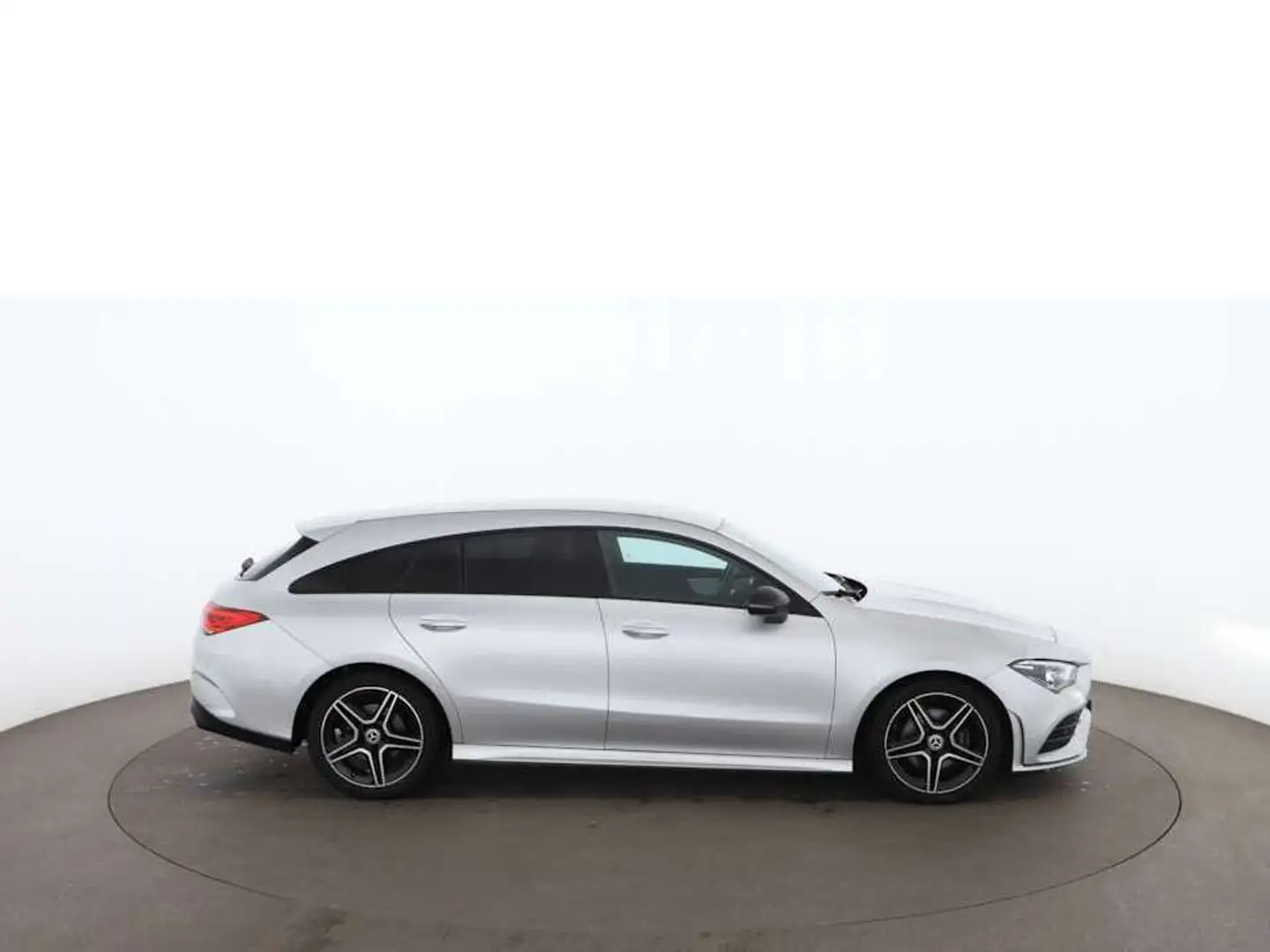 Mercedes-Benz CLA 180 d SB AMG-Line Aut LED NAVI LEDER SITZHZG Silver - 2