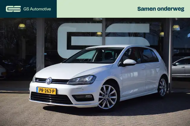 Volkswagen Golf 1.4 TSI DSG Connected R-LINE|XENON|PDC|CRUISE|STOE