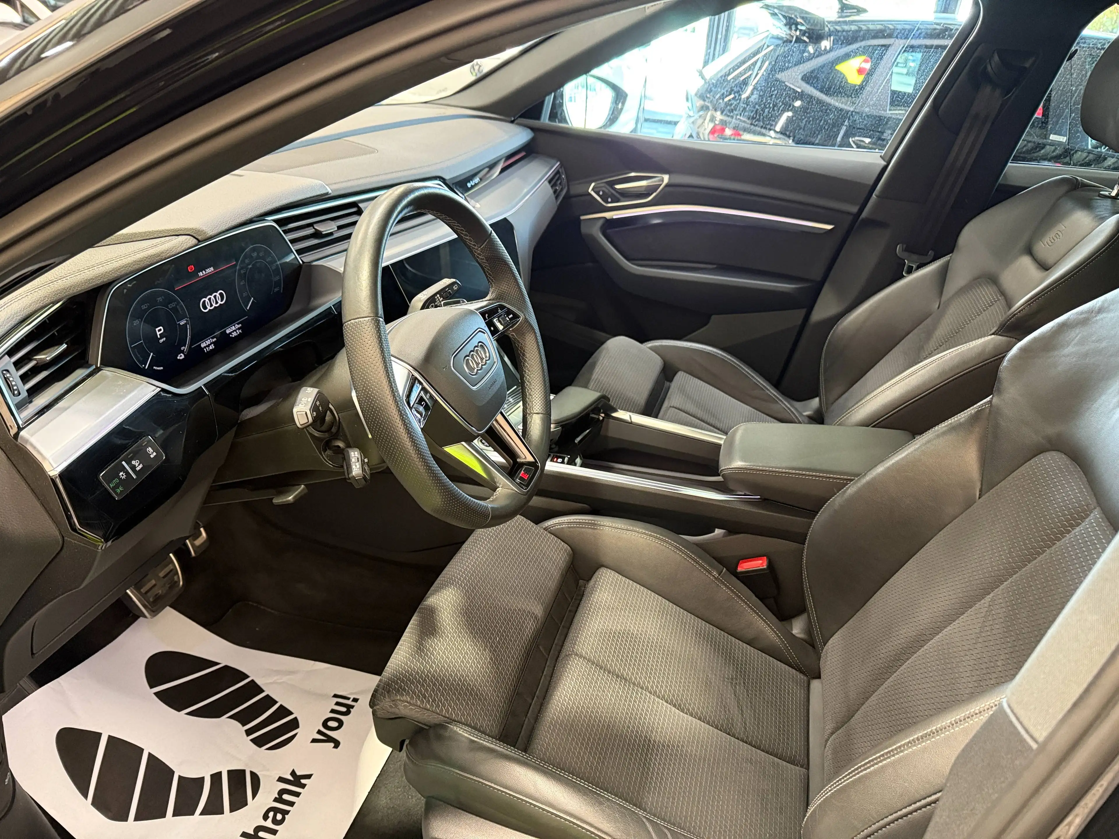 Audi Q8 e-tron Q8 Sportback e-Tron 89 kWh 50 Quattro S line — photo 10