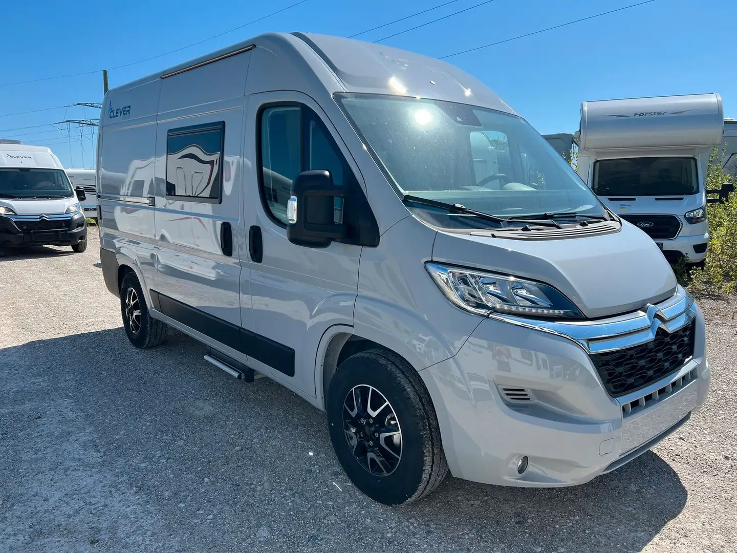 Clever Van Tour 540 Grau - 1