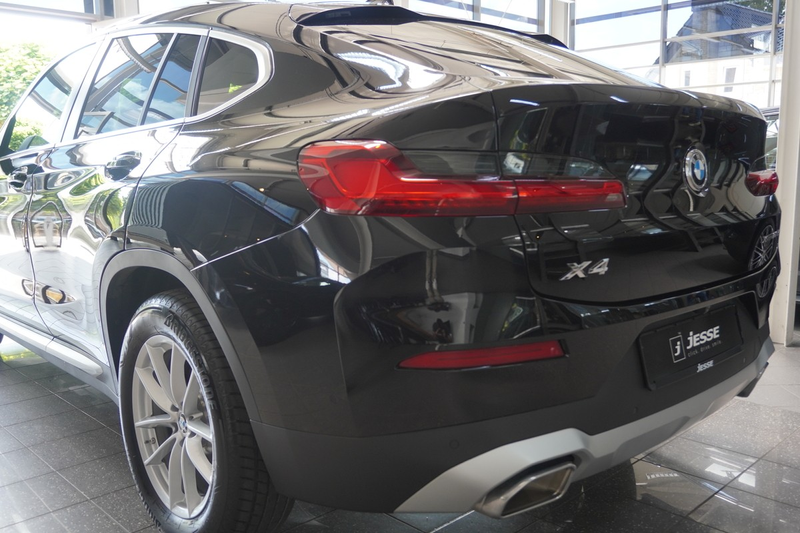 BMW X4 xDrive20d LED ACC R.Cam Gestik AHK — photo 8