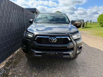 2.8 D4D 48V AT Invincible  Lager 150 kW (204 PS...