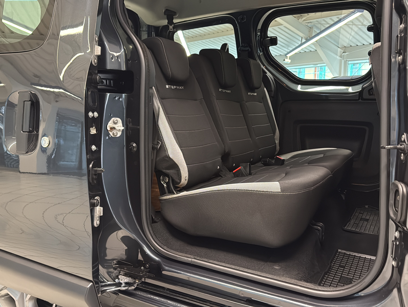 Dacia Dokker 1.6 SCe 100 Stepway|Navi|Klima|1-Hand| — photo 14