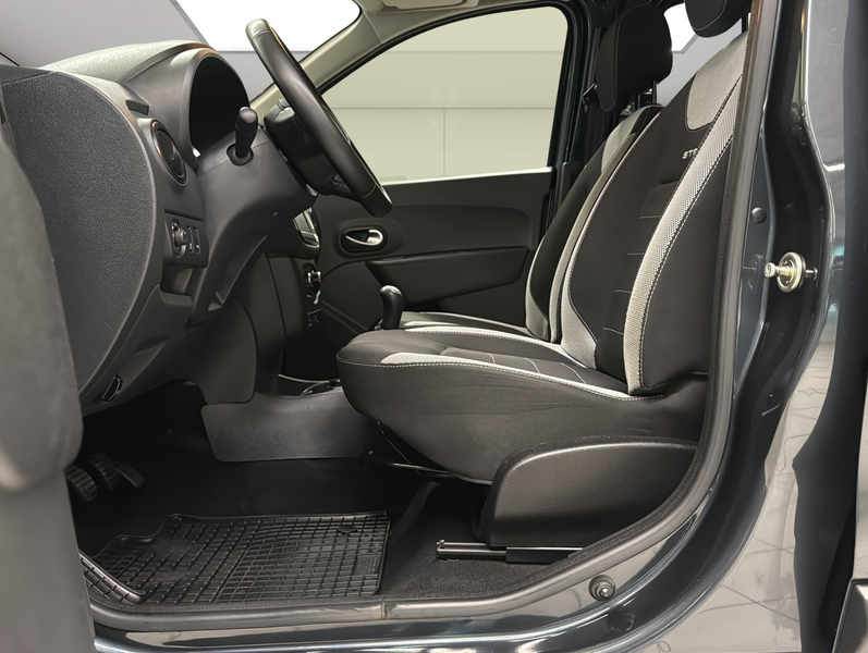 Dacia Dokker 1.6 SCe 100 Stepway|Navi|Klima|1-Hand| — photo 10