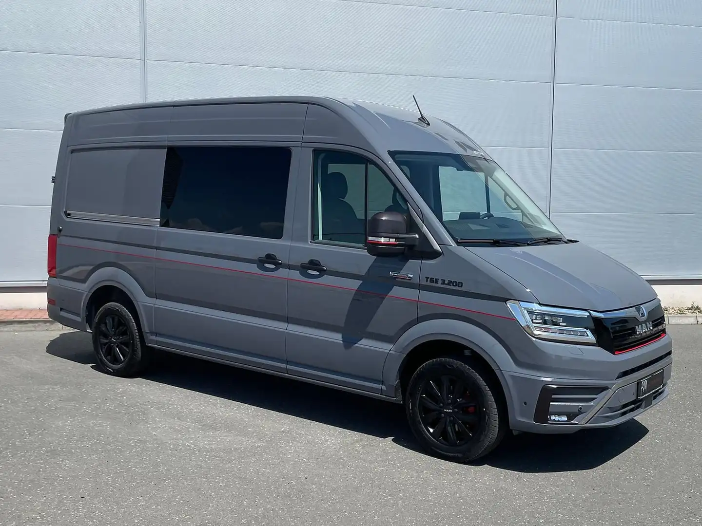 MAN TGE 3.200 L3H3 MIXTO 4x4 Individual S ACC STHZ Gris - 2