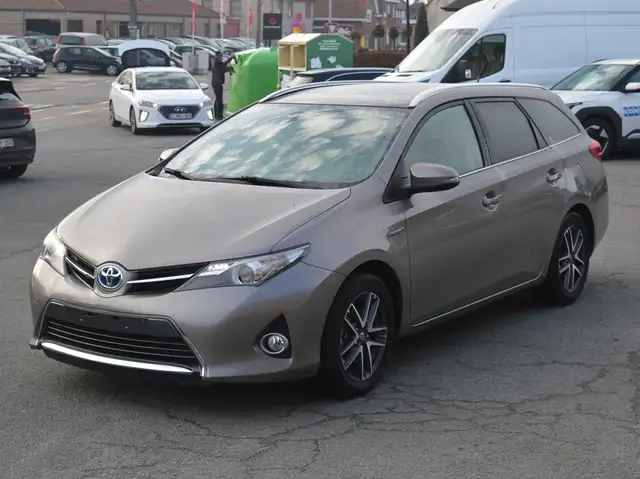 Toyota Auris TS 1.8 VVT-i Hybride Pano Dak+camera+trekhaak