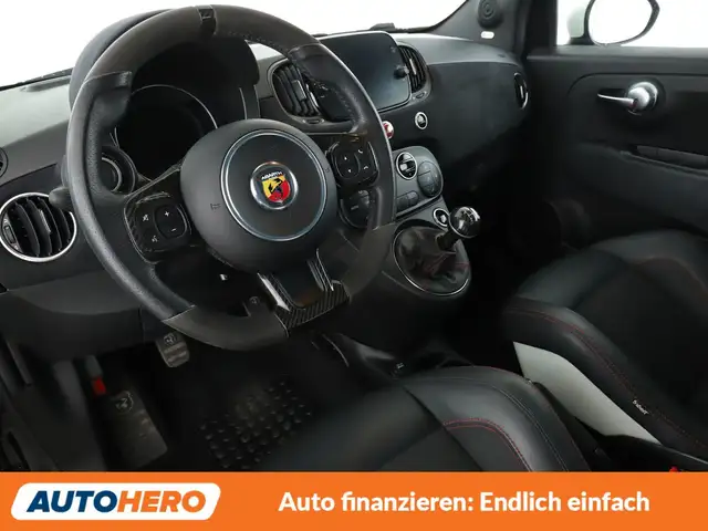 Abarth 695 view 11