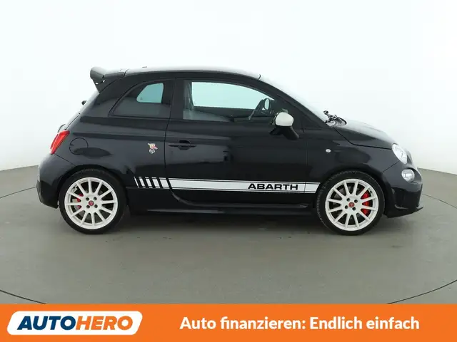 Abarth 695 view 7