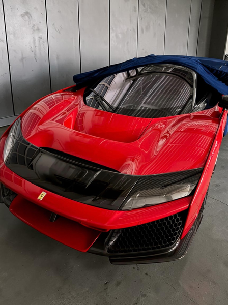 Ferrari ON STOCK!! — photo 2