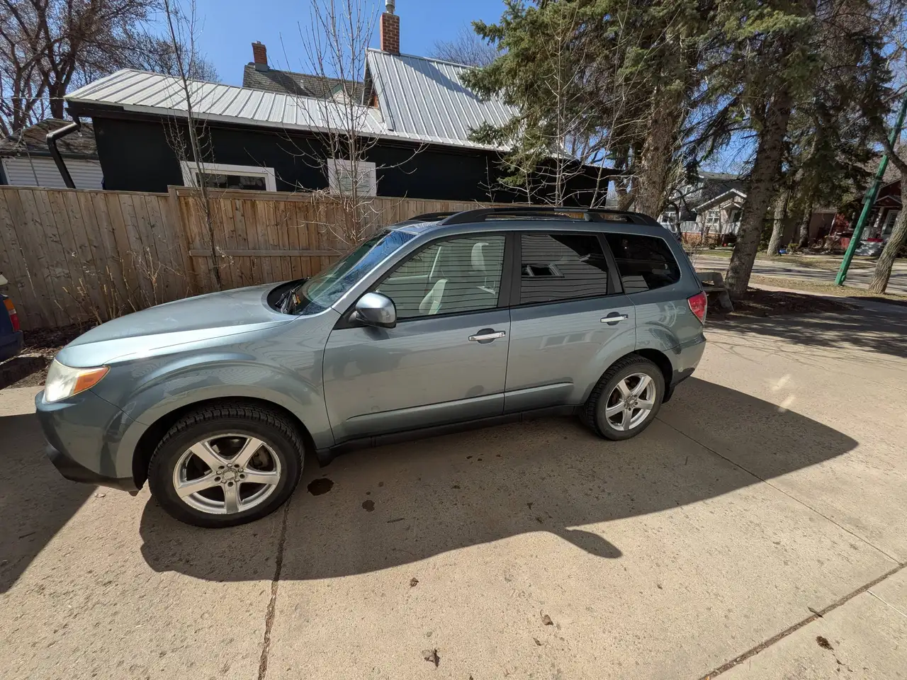 Subaru Forester снимка Subaru Forester