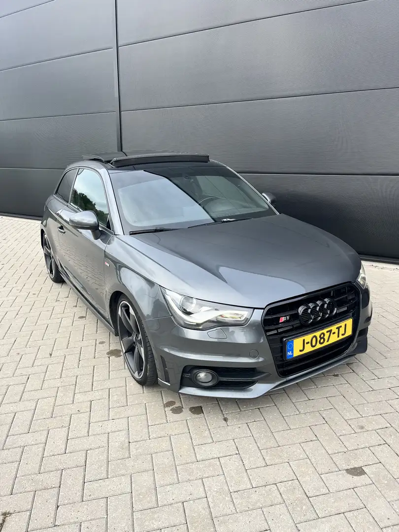 Audi A1 1.4 TFSI Pro Line S Grijs - 1