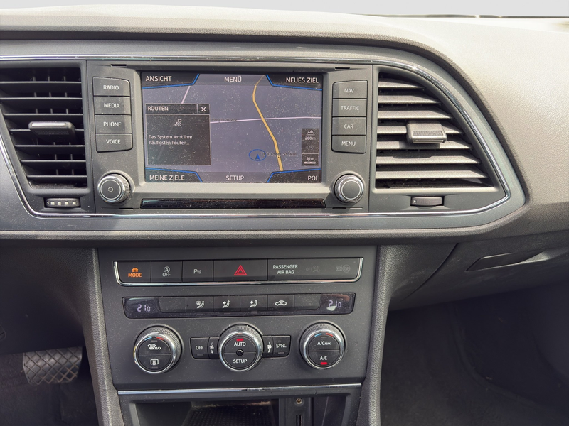 SEAT Leon ST 2.0 TDI FR +nur an Händler/Export+HU 9/27 — photo 13