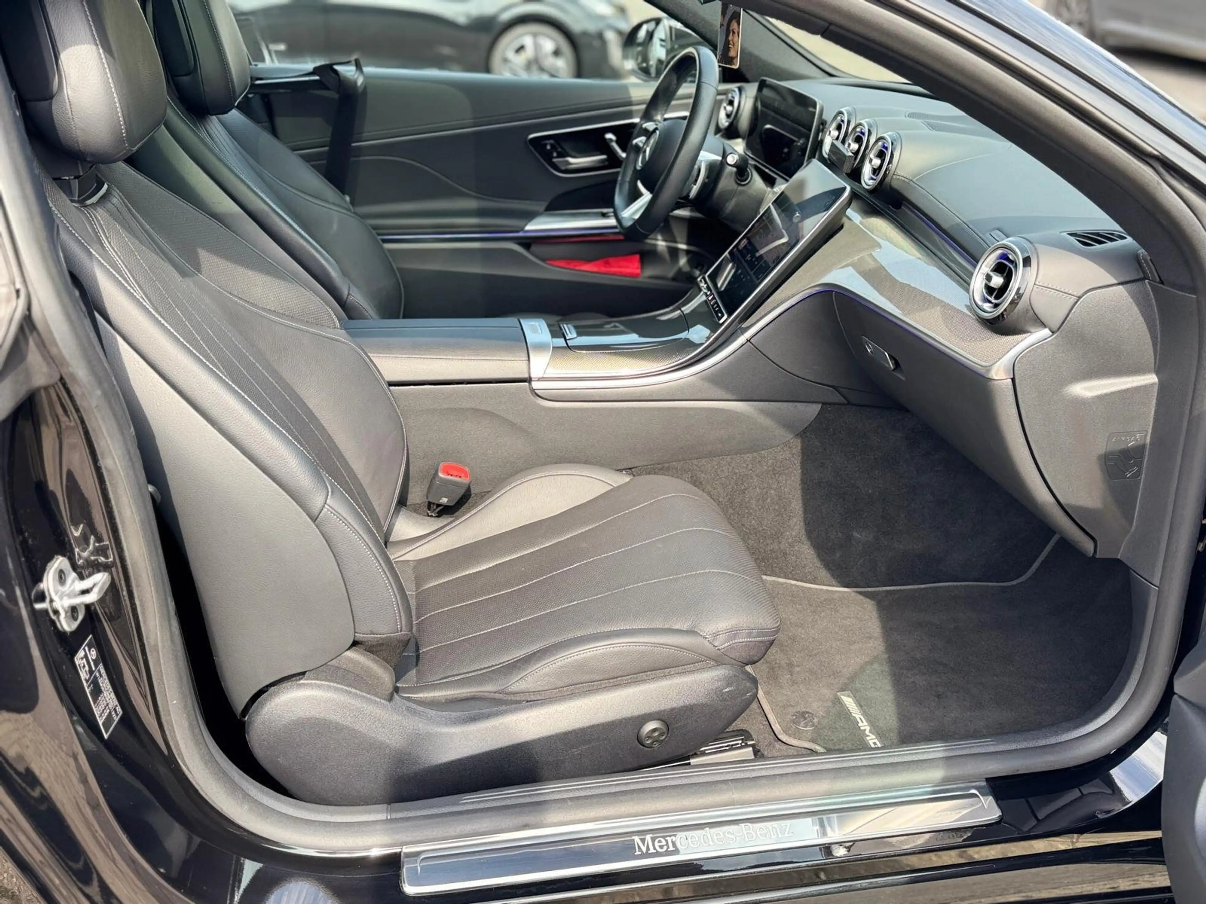 Mercedes-Benz CLE 300 CLE 300 4Matic AMG Line Premium — photo 11