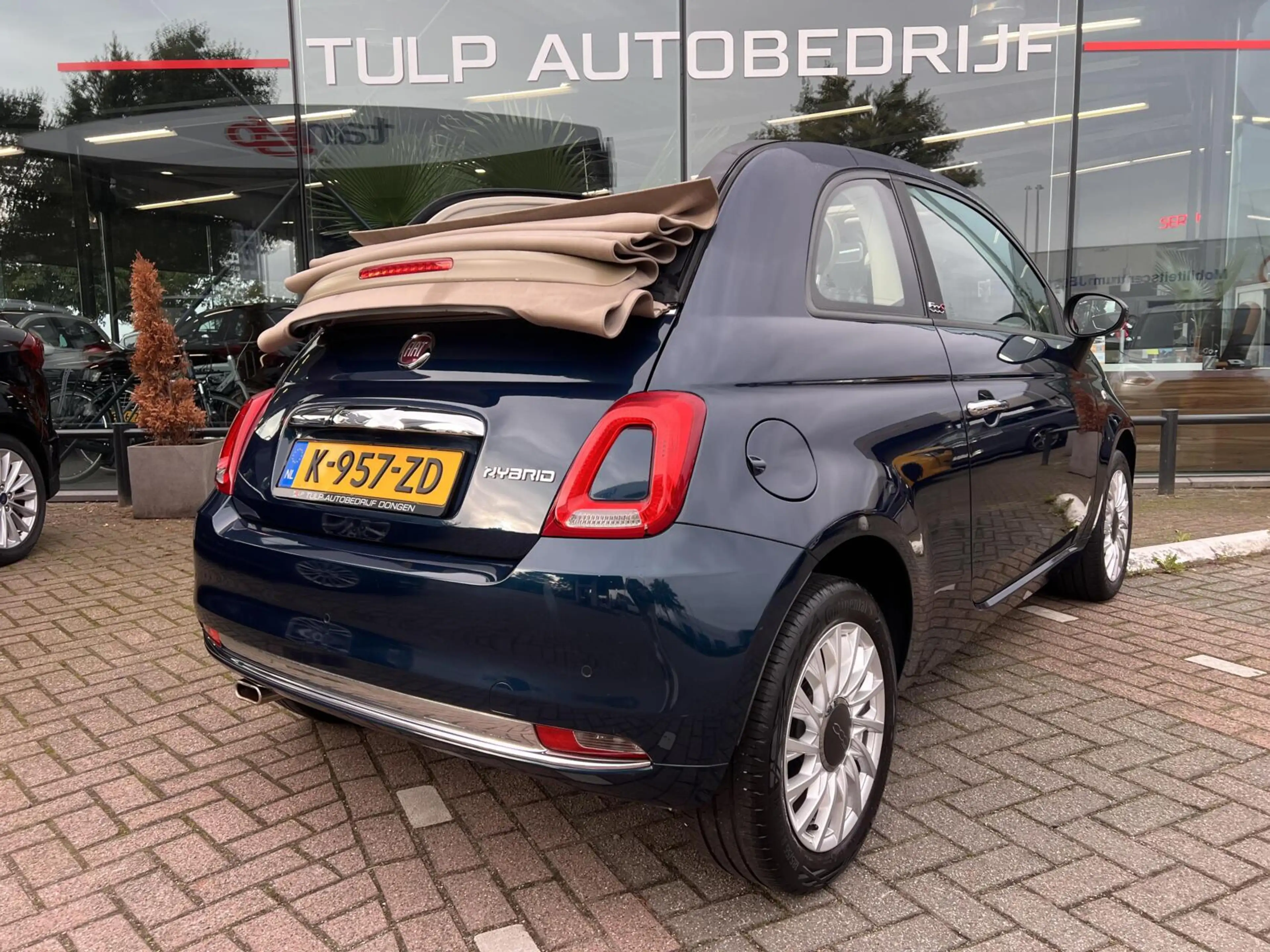 Fiat 500C 1.0 Hybrid Cult Leuk&Fris Airco Cruise NLauto NAP — photo 43