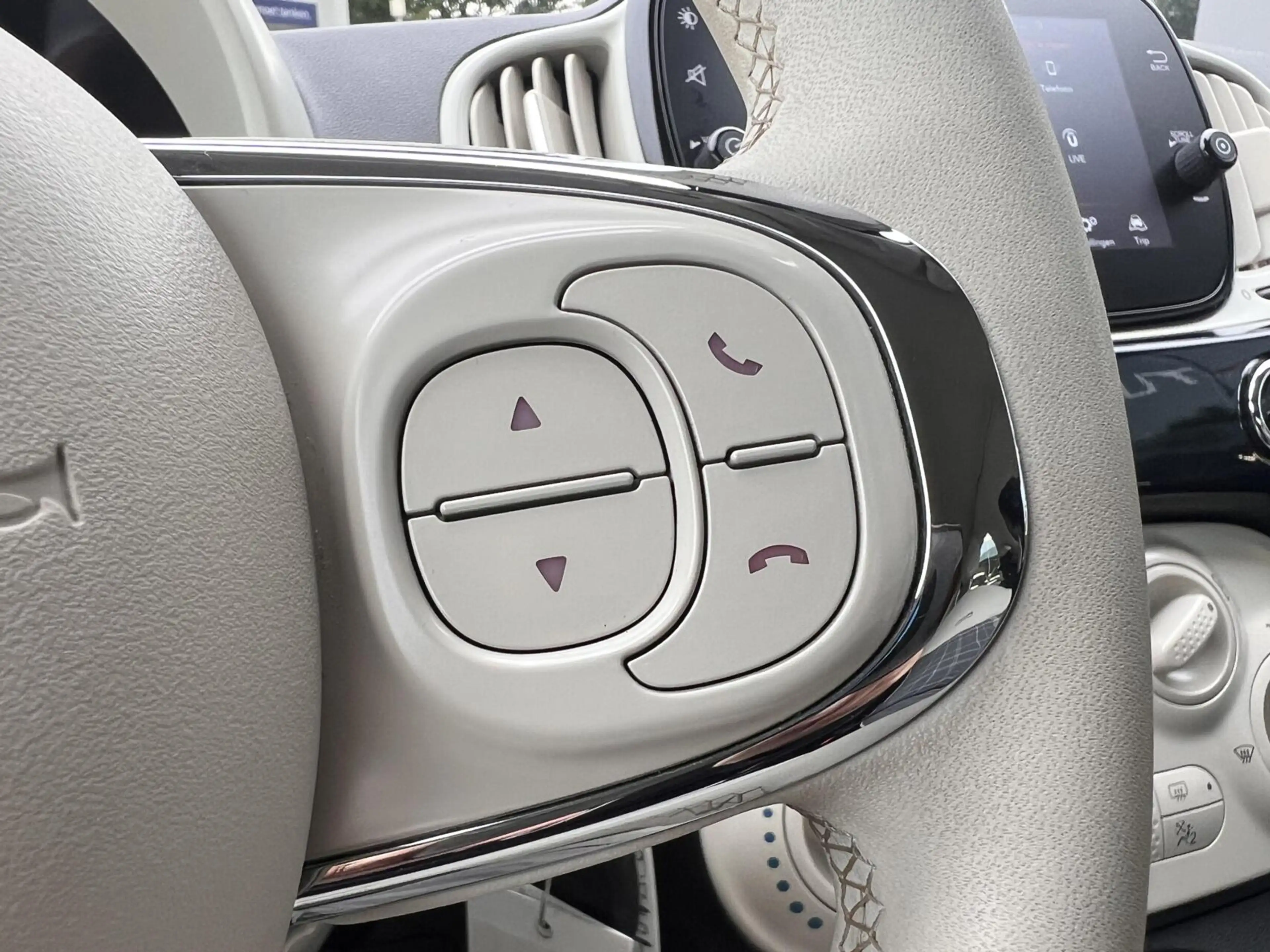Fiat 500C 1.0 Hybrid Cult Leuk&Fris Airco Cruise NLauto NAP — photo 37