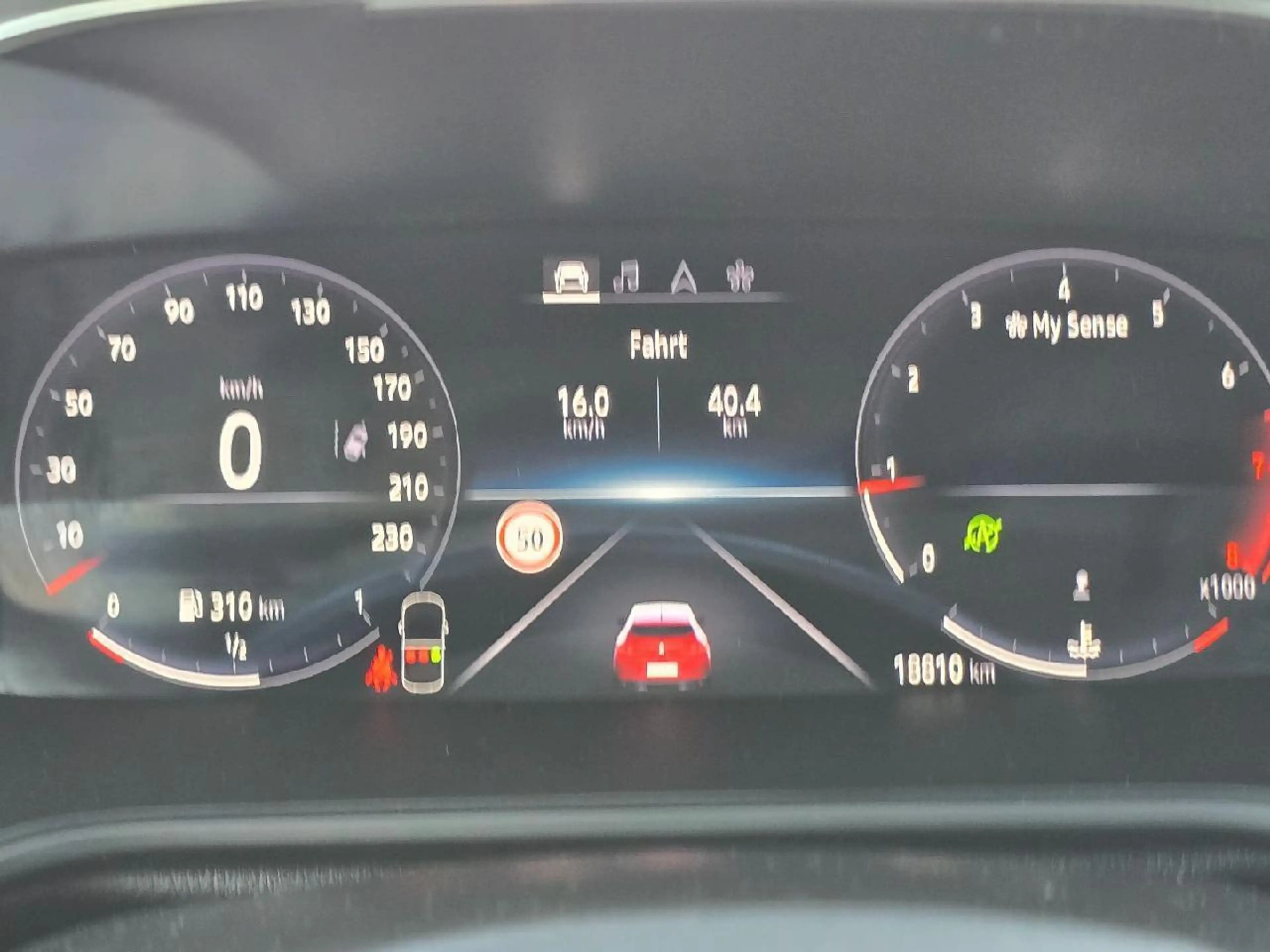 Renault Megane IV INTENS TCe 140 — photo 9