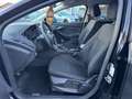 Ford Focus 1.5 TDCi Business AHK SHZ NAVI GARANTIE Schwarz - thumbnail 7